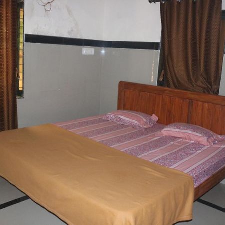Hotel Phoenix Lonavala Exterior photo