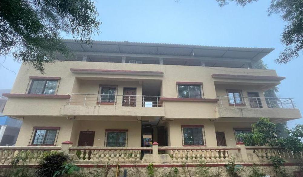 Hotel Phoenix Lonavala Exterior photo